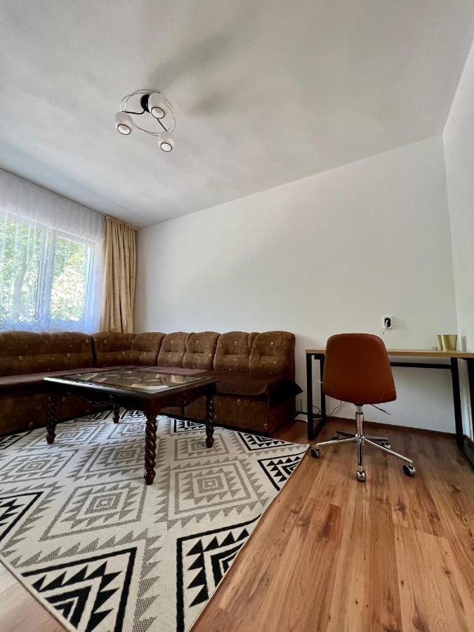 Kŭrdzhali Compact City Center Apartment מראה חיצוני תמונה